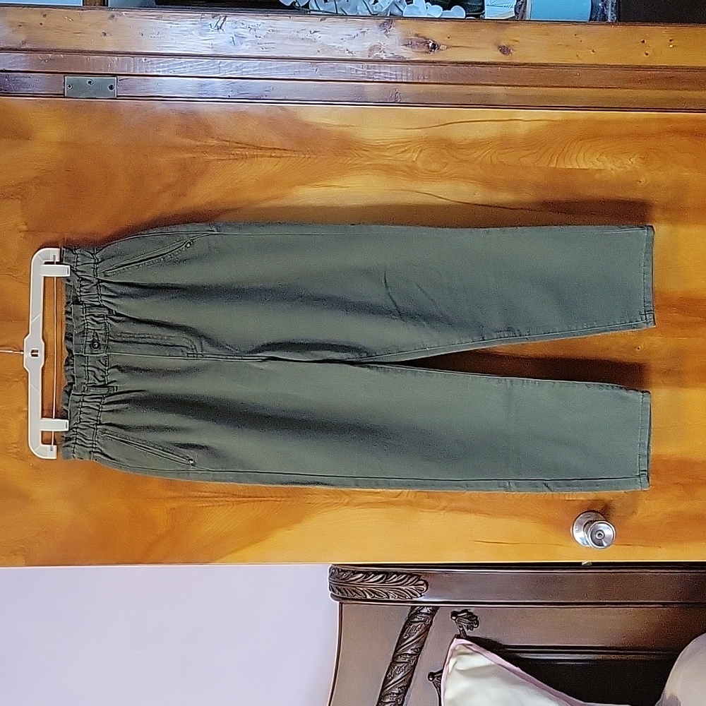 High waisted pants